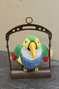 lot 7 image: PLAYMAKER TOY 2014 TALKING PARROT TUCAN BIRD VOICE RECORDER REPEATER ( BATCH 150)