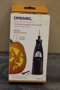 lot 26 image: DREMEL PUMPKIN CARVING KIT 7000-PK