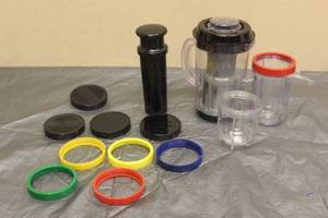 lot 37 image: ORIGINAL MAGIC BULLET BLENDER JUICER ATTATCHMENT PITCHER JUG PUSHER SEPARATOR&nbsp
