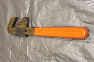 lot 56 image: HEAVY DUTY ADJUSTABLE PIPE WRENCH 18&nbsp