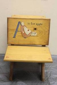 lot 63 image: VINTAGE 1980S SOLID OAK MINI SCHOOL DESK WITH SIGNATURE DM &amp YEAR 1987, 15H&nbsp