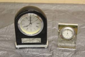 lot 70 image: BENCHMARK BLACK QUARTZ PIANO CLOCK&nbsp &amp SILVER DESK MANTLE QUARTZ JAPAN MOVT CLOCK ( BOTH LABELED&nbsp CHASE)  SEE PICS&nbsp