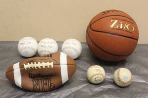 lot 83 image: TOTAL OF 7 BALLS  FOOTBALL , BASKETBALL,SOFTBALLS , BASEBALLS&nbsp