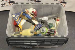 lot 84 image: MISC PAINT LOT - TOTE NOT INCLUDED  SEE PICS&nbsp