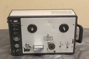 lot 106 image: VINTAGE ROBERTS ELECTRONIC REEL TO REEL 1600 ( NEED POWERCORD)&nbsp