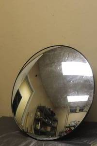 lot 141 image: LARGE&nbsp 26 DIAM ACRYLIC MIRROR&nbsp