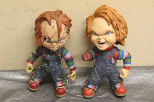 lot 202 image: TOTAL OF 2 GOOD GUYS CHUCKY ACTION FIGURES 8&nbsp
