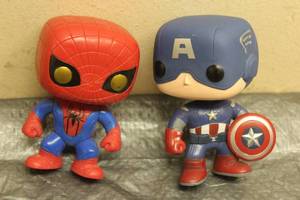 lot 205 image: TOTAL OF 2 FUNKO POP 2012 MARVELS BOBBLE HEADS ,- CAPTAIN AMERICA A126 &amp SPIDER-MAN A159&nbsp