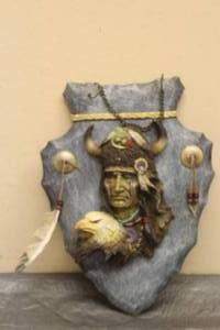 lot 218 image: NATIVE AMERICAN CHIEF INDIAN SPIRIT WITH EAGLE 3D DESIGN METAL WALL DEOR&nbsp