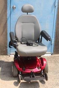 lot 14 image: JAZZY SELECT ELECTRIC WHEELCHAIR&nbsp