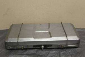 lot 26 image: BRINKMANN TWO BURNER STAINLESS STEEL GAS PROPANE STOVE, 842-A250-0&nbsp
