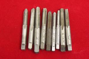 lot 57 image: TOTAL OF 9 ASSORTED SIZE BRAND SPIRAL HAND THREADED TAPS  SEE PICS&nbsp