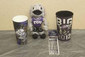 lot 101 image: TEXAS CHRISTIAN UNIVERSITY ( TCU) LOT  SEE PICS&nbsp