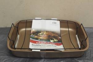 lot 131 image: CHEFSTYLE NON-STICK ROASTING PAN WITH RACK , 17.2L X 12.7 X 27 H&nbsp