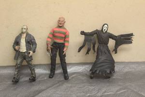 lot 137 image: TOTAL OF 3 VINTAGE ACTION FIGURES - 1999 MCFARLANE SREAM 2 GHOST , FREDDY KRUEGER, JASON&nbsp