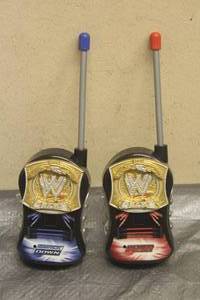 lot 177 image: SET OF 2013 WWE WRESTLING ULTIMATE WALKIE TALKIES&nbsp