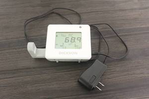 lot 27 image: DICKSON DWE DATA LOGGER 16345815