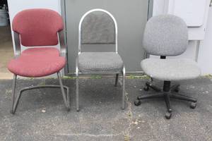 lot 37 image: TOTAL OF 3 ASSORTED BRAND OFFICE CHAIRS  SEE PICS&nbsp