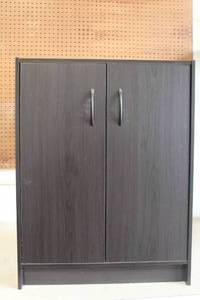 lot 88 image: 2 DOOR WOOD CABINET&nbsp