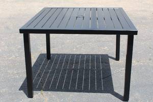 lot 120 image: TROPITONE BANCHETTO 42 PATIO&nbsp TABLE WITH INSERT FOR UMBRELLA&nbsp