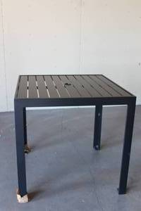 lot 28 image: ALL WEATHER BLACK MODERN MULTI SLAT TOP PATIO TABLE WITH UMBRELLA INSERT 35 X 35 36H