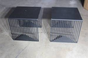 lot 166 image: TOTAL OF 2 BLACK SQUARE METAL SIDE END TABLES , 18X 18 X 18&nbsp