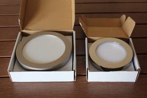lot 241 image: TOTAL OF 2 GLOBAL CONCEPTS PREMIER LED LIGHTING PL-14321-23-120V &amp 14320-13W-120V  SEE PICS