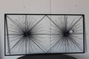 lot 99 image: HARPER &amp WILLOW BLACK METAL CONTEMPORARY ORNAMENTAL WALL DECOR&nbsp