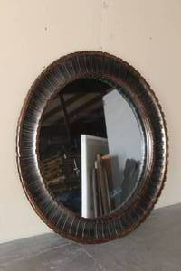 lot 29 image: UTTERMOST COMPANY TANAINA ROUND WALL MIRROR 46 DIAM