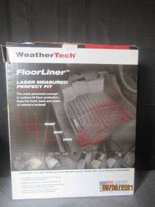 lot 79 image: WEATHER TECH 4515454