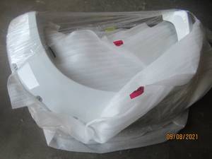 lot 95 image: SET OF 4 FENDER FLARES 03314520931-12