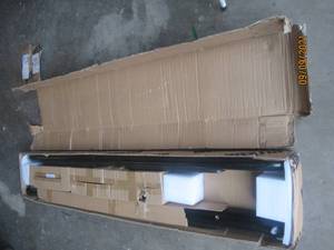 lot 101 image: WESTIN PRO TRAX4 OVAL TUBE STEP BARS 21-24095