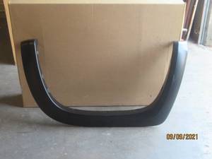 lot 103 image: SET OF 4 FENDER FLARES 30919-02