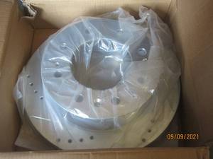 lot 135 image: AR82153XL FRONT DRIVER SIDE ROTOR