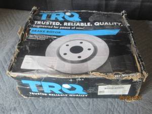 lot 143 image: TRQ BRAKE ROTOR TRQ-BRA74330