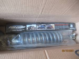 lot 175 image: PRO COMP SUSPENSION 51007B PX-6