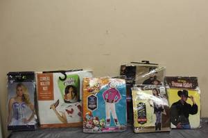 lot 165 image: TOTAL OF 6 ASSORTED HALLOWEEN COSTUMES ADULT KIDS SMALL CHILD SIZES (EACH LOT WILL VARY)