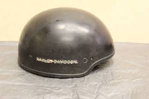lot 210 image: HARLEY DAVIDSON DOT APPROVED HELMET SIZE XL