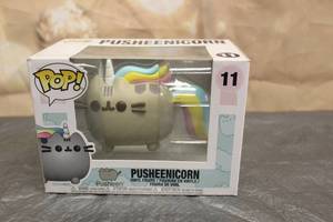 lot 39 image: FUNKO POP PUSHEEN PUSHEENICORN # 11