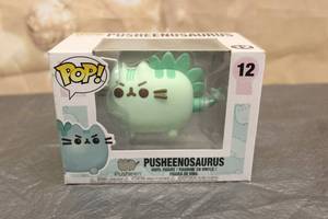 lot 40 image: FUNKO POP PUSHEEN PUSHEENOSAURUS # 12