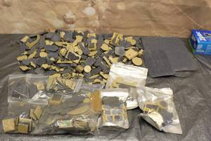 lot 49 image: GENEROUS AMOUNT OF UNUSED RUBBERSTAMPS&nbsp