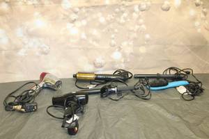 lot 52 image: HAIR ACCESSORY LOT SEE PICS