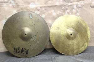 lot 71 image: 2 CYMBALS 16 AND 18