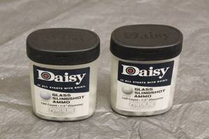 lot 123 image: LOT OF DAISY GLASS SLINGSHOT AMMO