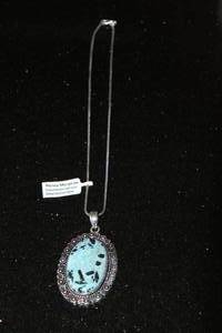 lot 217 image: HONEY MORPHITE PENDANT NECKLACE WITH GERMAN SILVER CHAIN