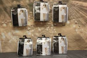 lot 26 image: 6. ASSORTED HALLOWEEN COSTUMES VARIOUS SIZES SEE PICS