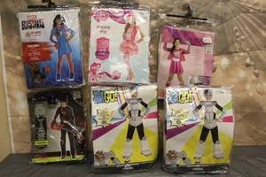 lot 37 image: 6. ASSORTED HALLOWEEN COSTUMES VARIOUS SIZES SEE PICS