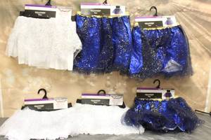 lot 59 image: 6. ASSORTED HALLOWEEN COSTUME TUTU SKIRTS VARIOUS SIZES SEE PICS