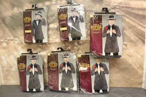 lot 70 image: 6. ASSORTED HALLOWEEN COSTUMES VARIOUS SIZES SEE PICS