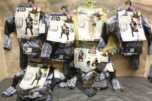 lot 80 image: 6. ASSORTED HALLOWEEN COSTUMES VARIOUS SIZES SEE PICS